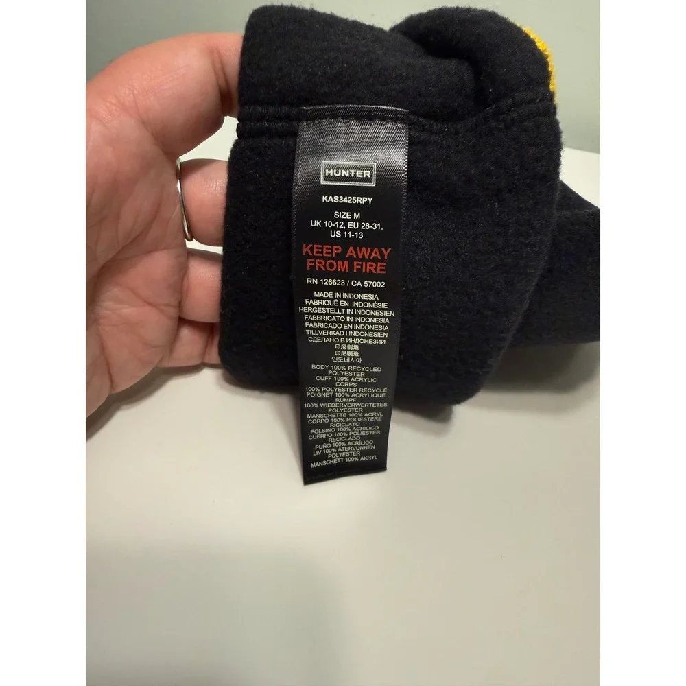 Hunter Kids Rainbow Stripe Fleece Boot Socks Black Medium US 11-13 KAS3425RPY